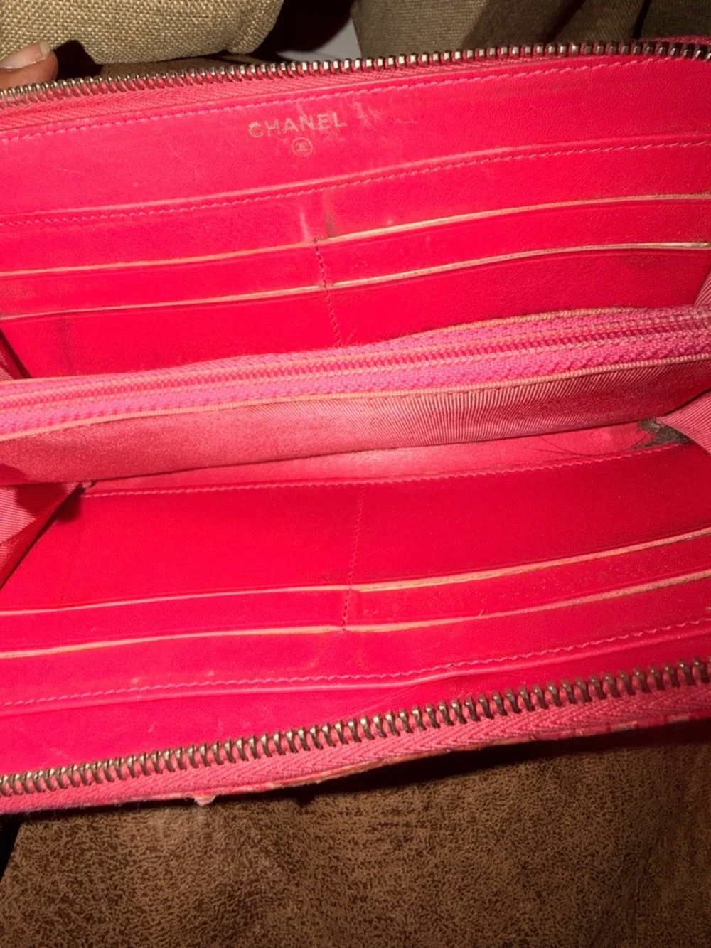 CHANEL Pink Python Zip-Around Wallet with Silver Hardware - Picture 4 of 10